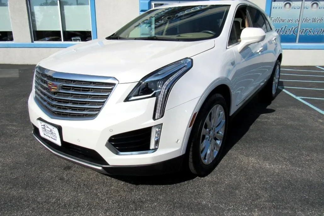 2019 Cadillac XT5 Platinum photo 1