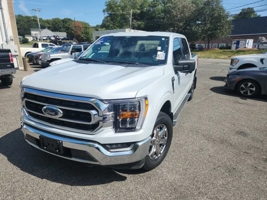 2022 Ford F-150 XLT photo 1