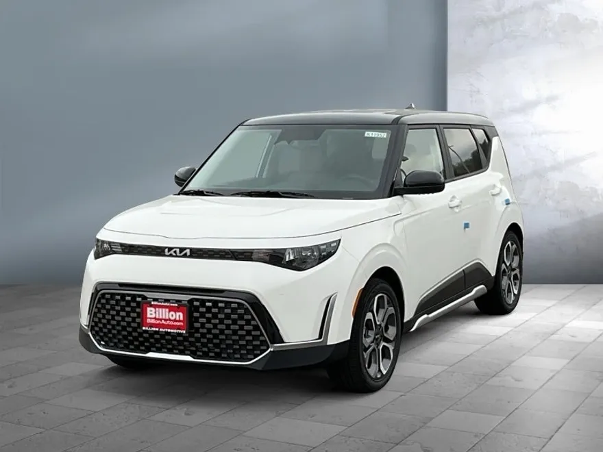 2025 Kia Soul EX photo 1