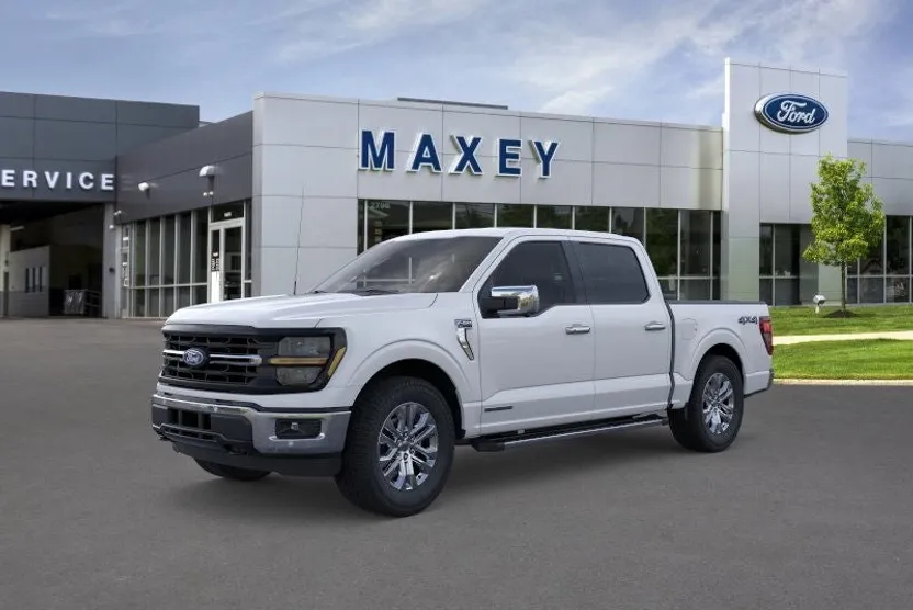 2025 Ford F-150 XLT photo 1