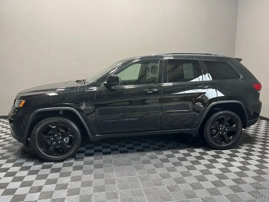 2019 Jeep Grand Cherokee Upland photo 1