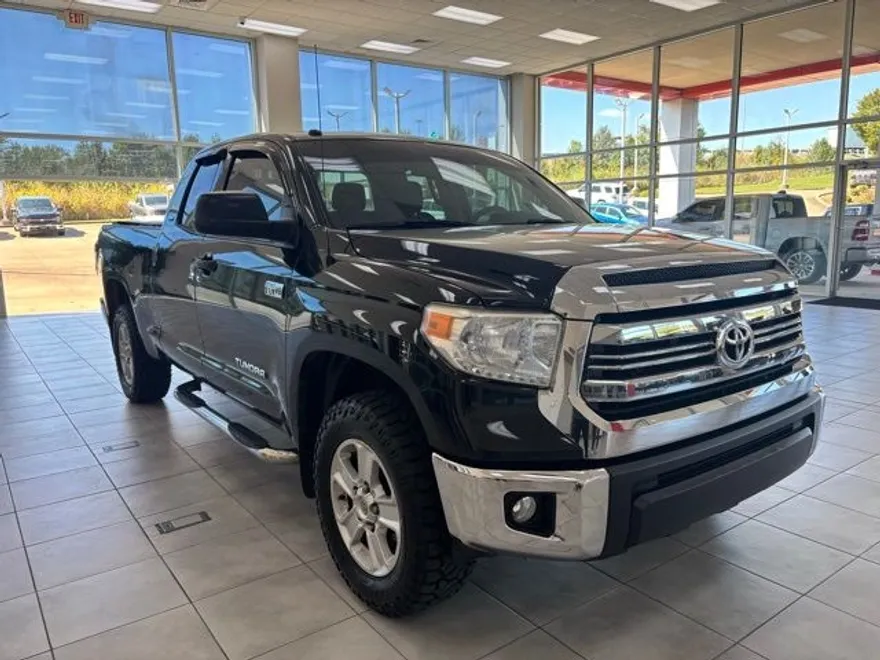 2016 Toyota Tundra TRD Pro photo 1
