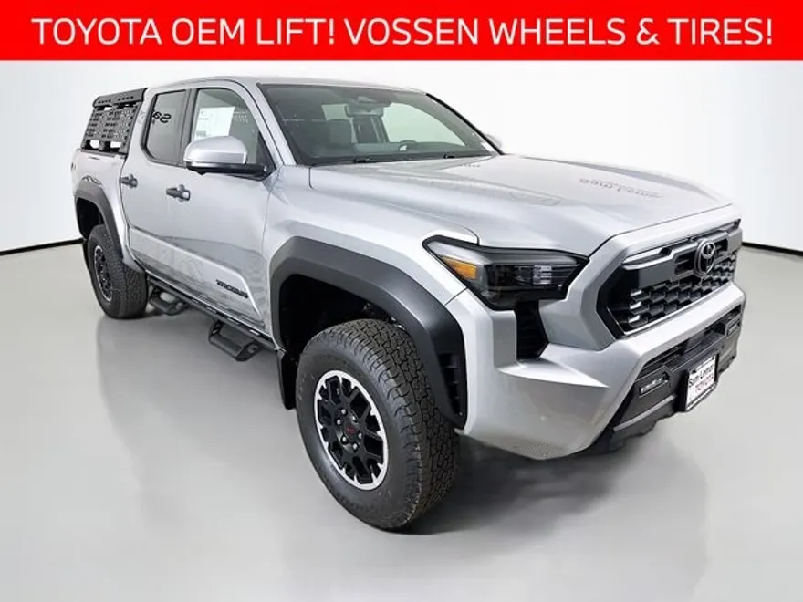 2025 Toyota Tacoma TRD Off-Road 4x4 Double Cab photo 1