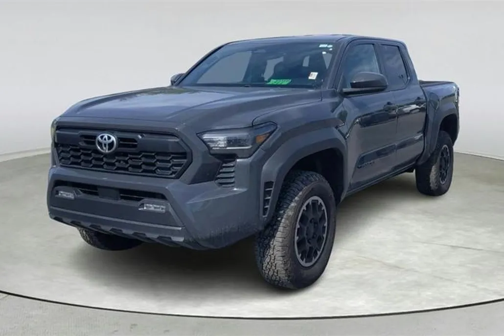 2024 Toyota Tacoma 4x4 Limited photo 1