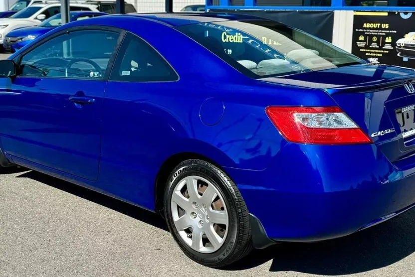 2009 Honda Civic LX photo 1