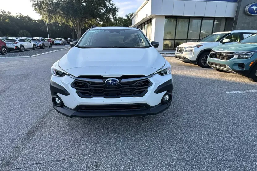 2025 Subaru Crosstrek Premium photo 1
