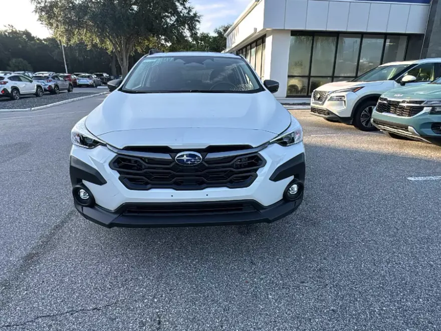 2025 Subaru Crosstrek Premium photo 1