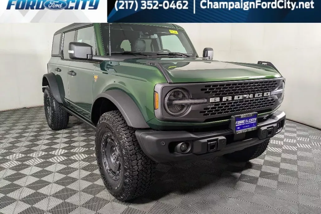 2025 Ford Bronco Badlands photo 1