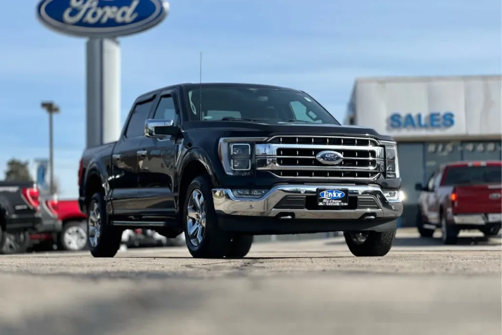 2022 Ford F-150 Lariat photo 1