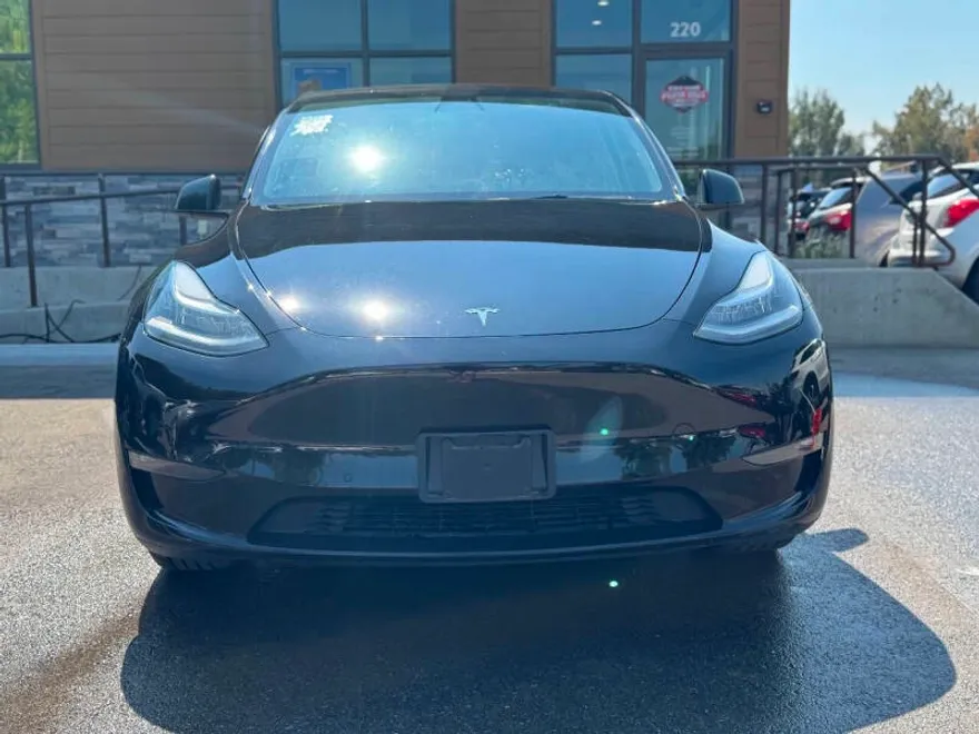 2021 Tesla Model Y Long Range photo 1