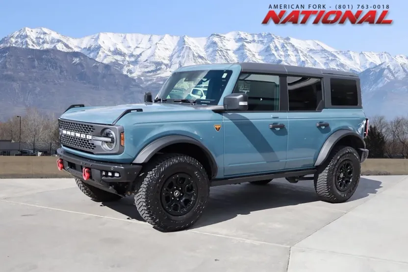 2023 Ford Bronco Base Big Bend Black Diamond Outer Banks Badlands Wildtrak Everglades photo 1