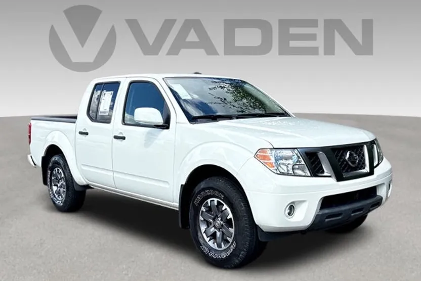 2019 Nissan Frontier PRO-4X photo 1