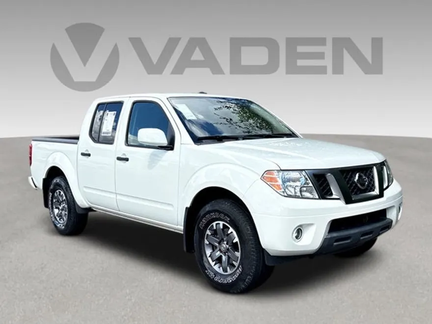 2019 Nissan Frontier PRO-4X photo 1