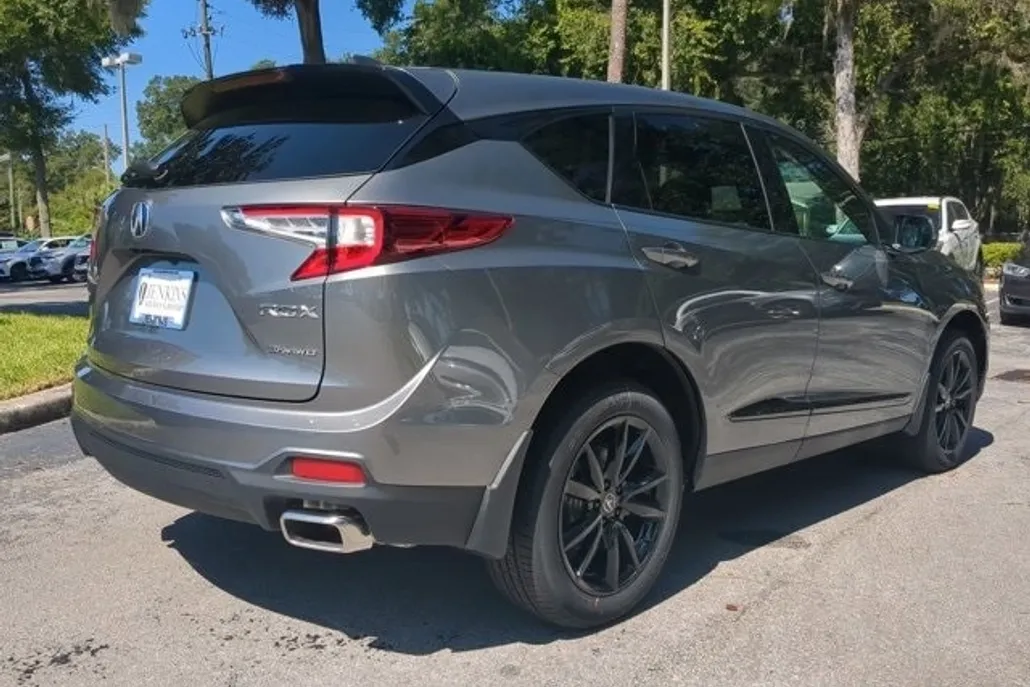 2025 Acura RDX Base photo 1