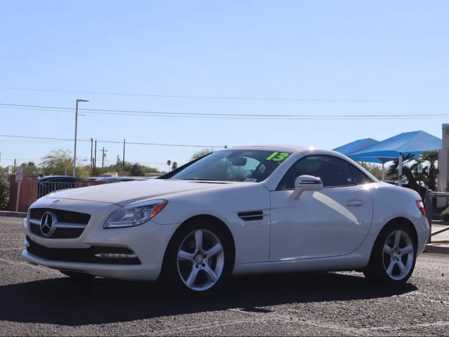 2013 Mercedes Benz SLK 250 photo 1
