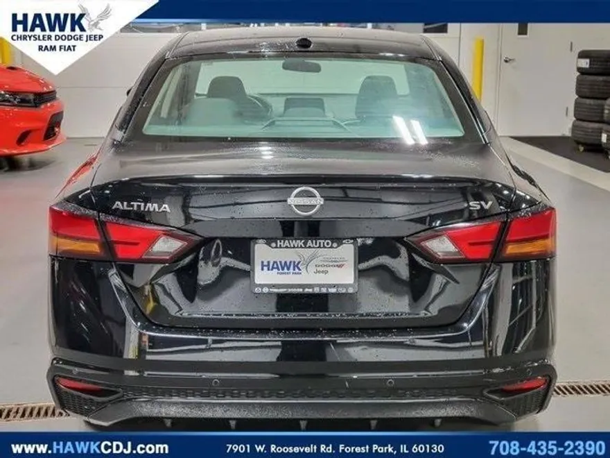 2024 Nissan Altima 2.5 SV photo 1
