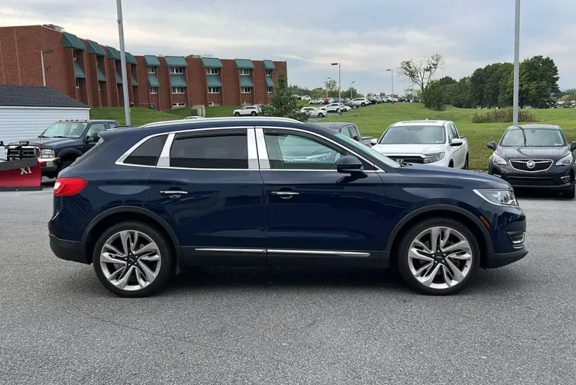 2018 Lincoln MKX Reserve photo 1