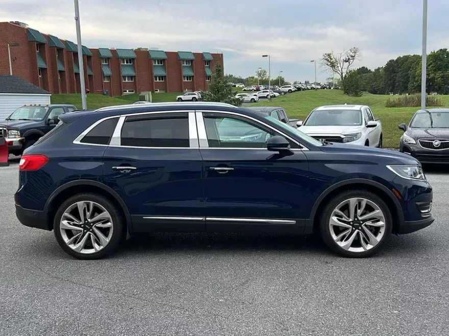 2018 Lincoln MKX Reserve photo 1