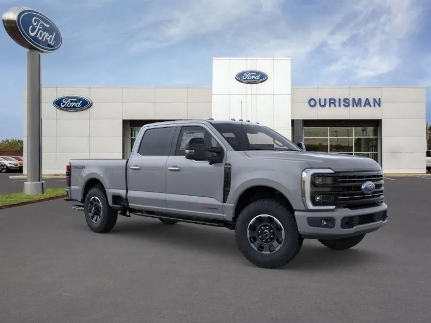 2026 Ford F-250 Platinum photo 1