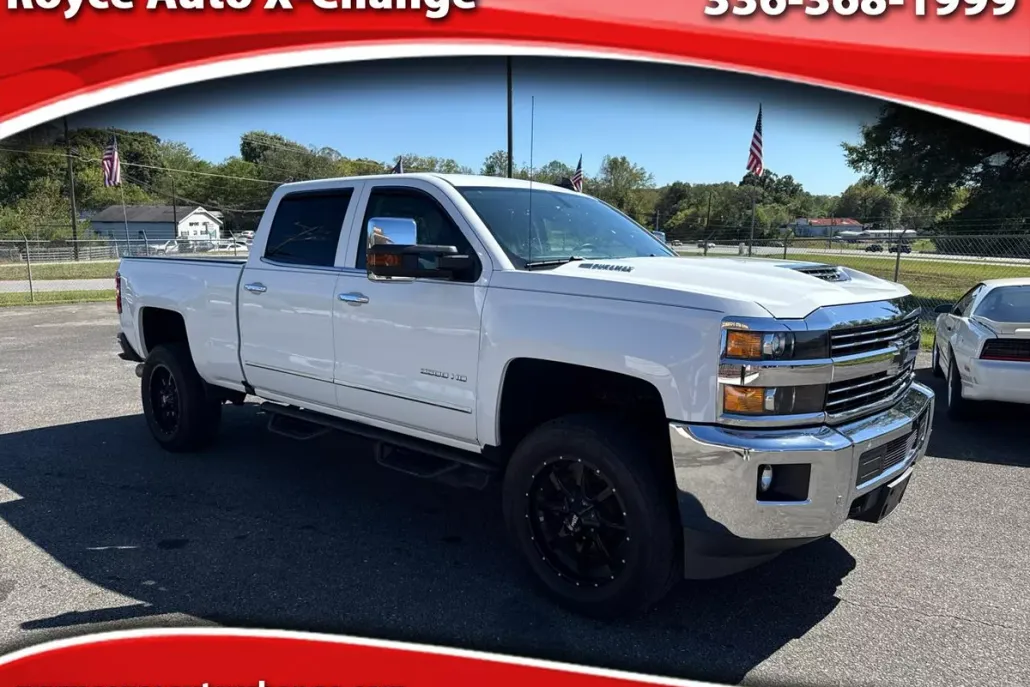 2019 Chevrolet Silverado 2500HD LTZ photo 1