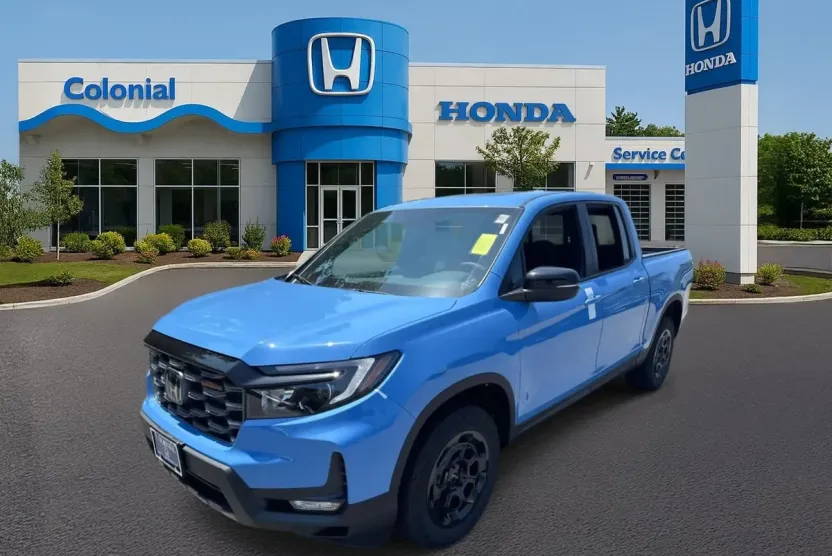 2025 Honda Ridgeline TrailSport photo 1