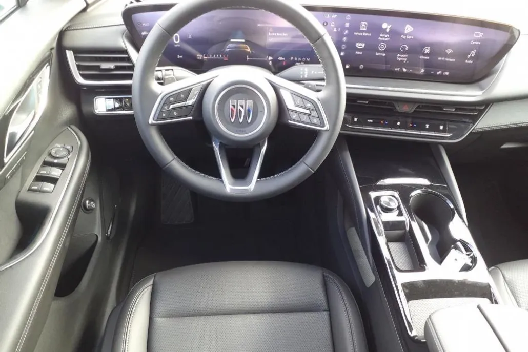 2025 Buick Envision Preferred photo 1