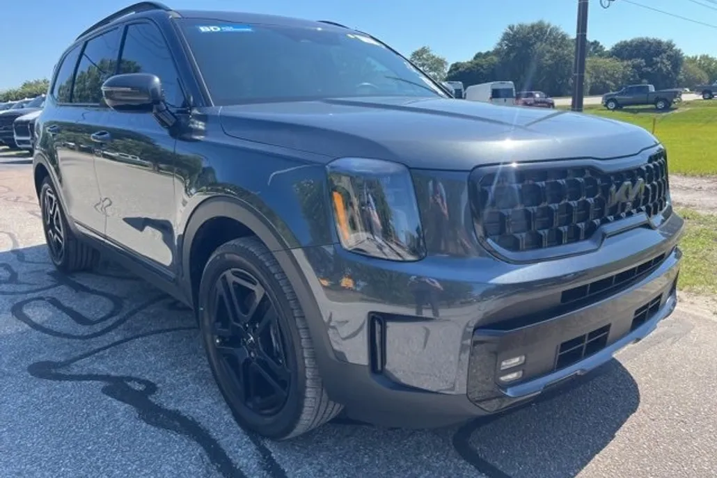 2024 Kia Telluride SX Prestige X-Line photo 1