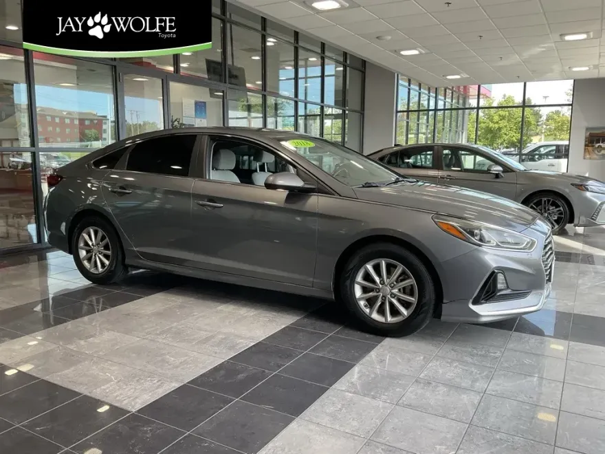 2018 Hyundai Sonata Eco photo 1