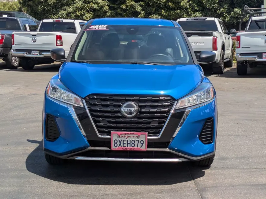 2021 Nissan Kicks S photo 1
