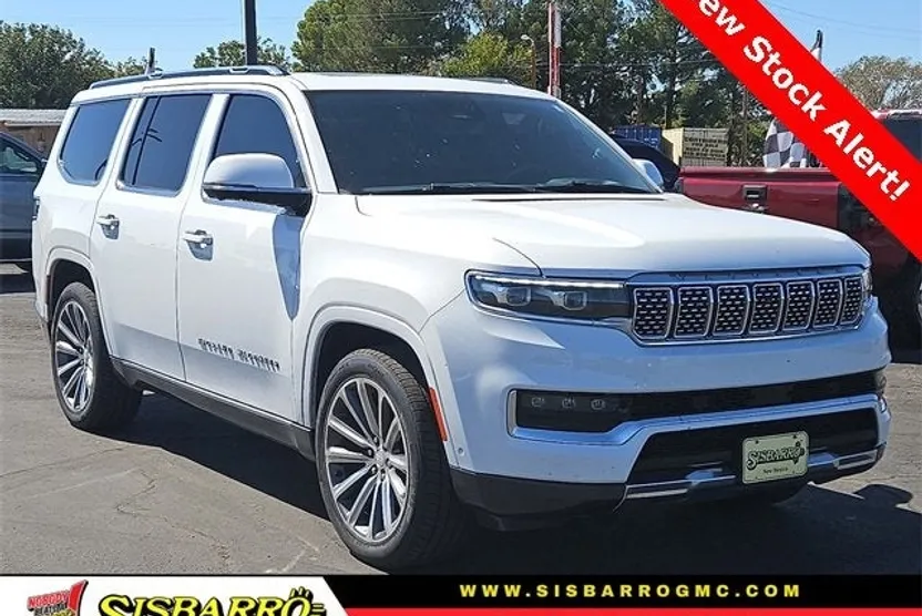 2022 Jeep Grand Wagoneer II photo 1