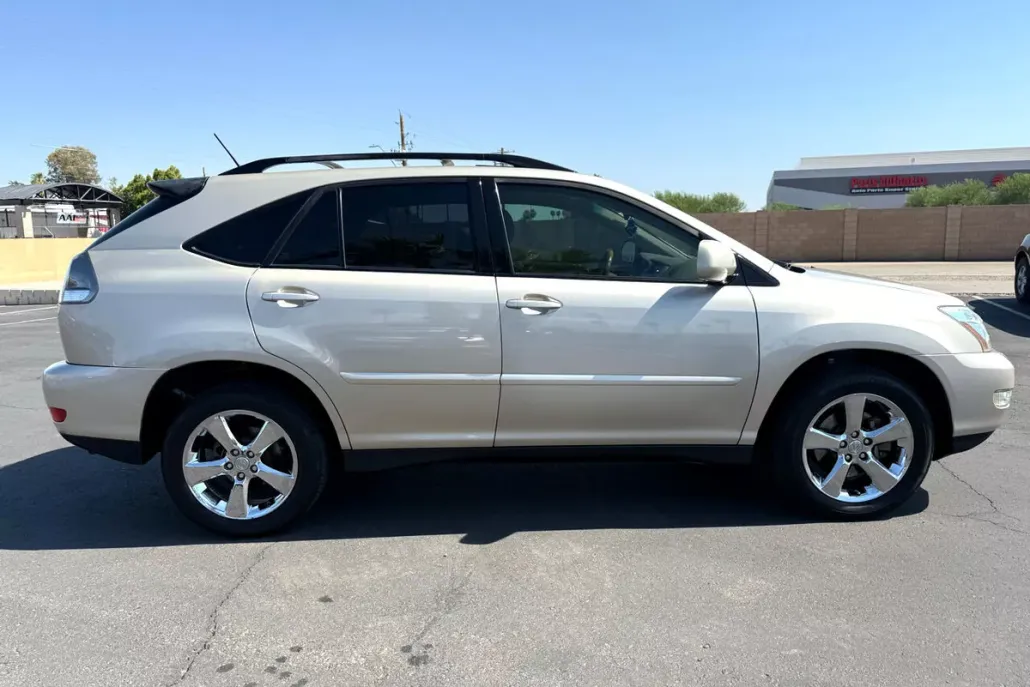 2004 Lexus RX 330 photo 1