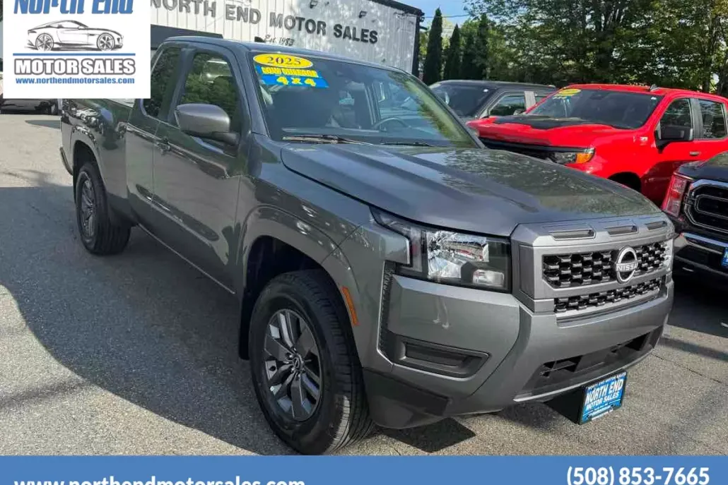 2025 Nissan Frontier SV photo 1