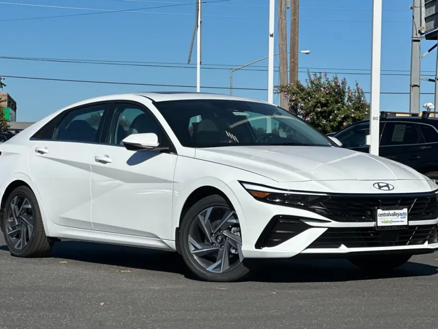 2025 Hyundai Elantra Hybrid Limited photo 1