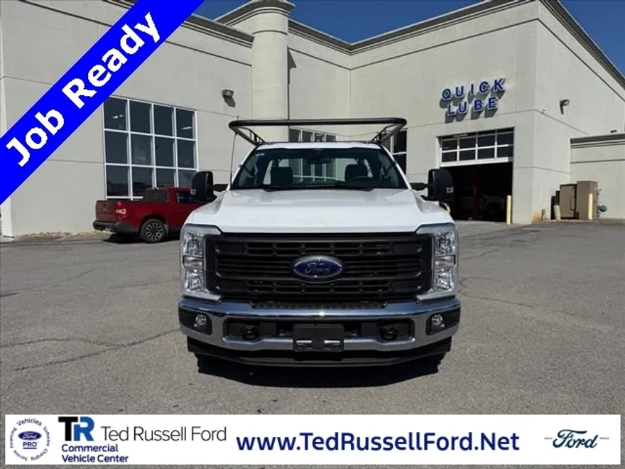 2025 Ford F-250 XL photo 1