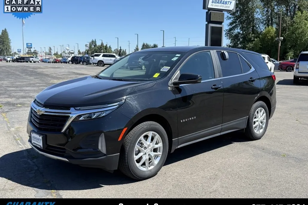 2022 Chevrolet Equinox LT photo 1