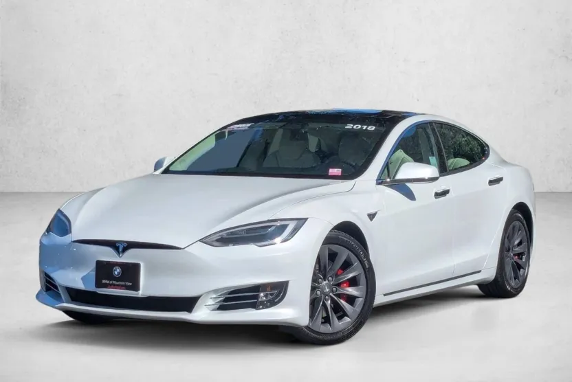 2018 Tesla Model S photo 1