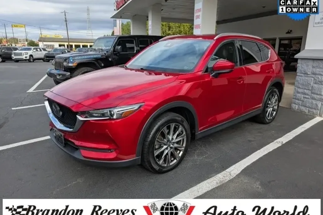2021 Mazda CX-5 Signature photo 1