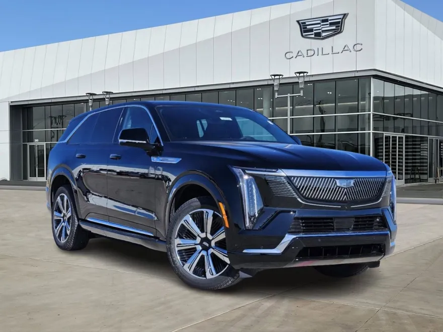 2025 Cadillac Escalade IQ Luxury photo 1