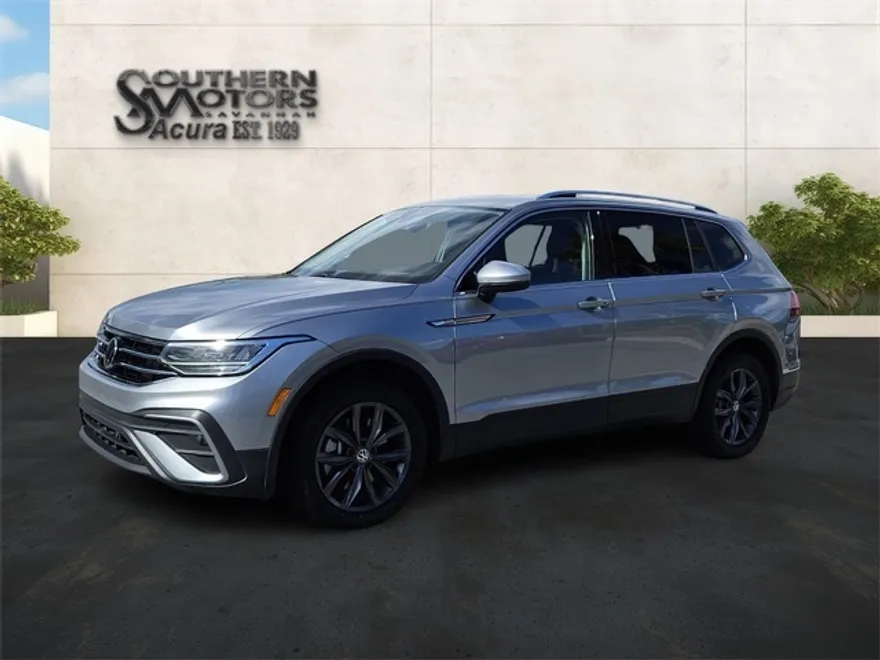 2024 Volkswagen Tiguan SE Wolfsburg Edition photo 1