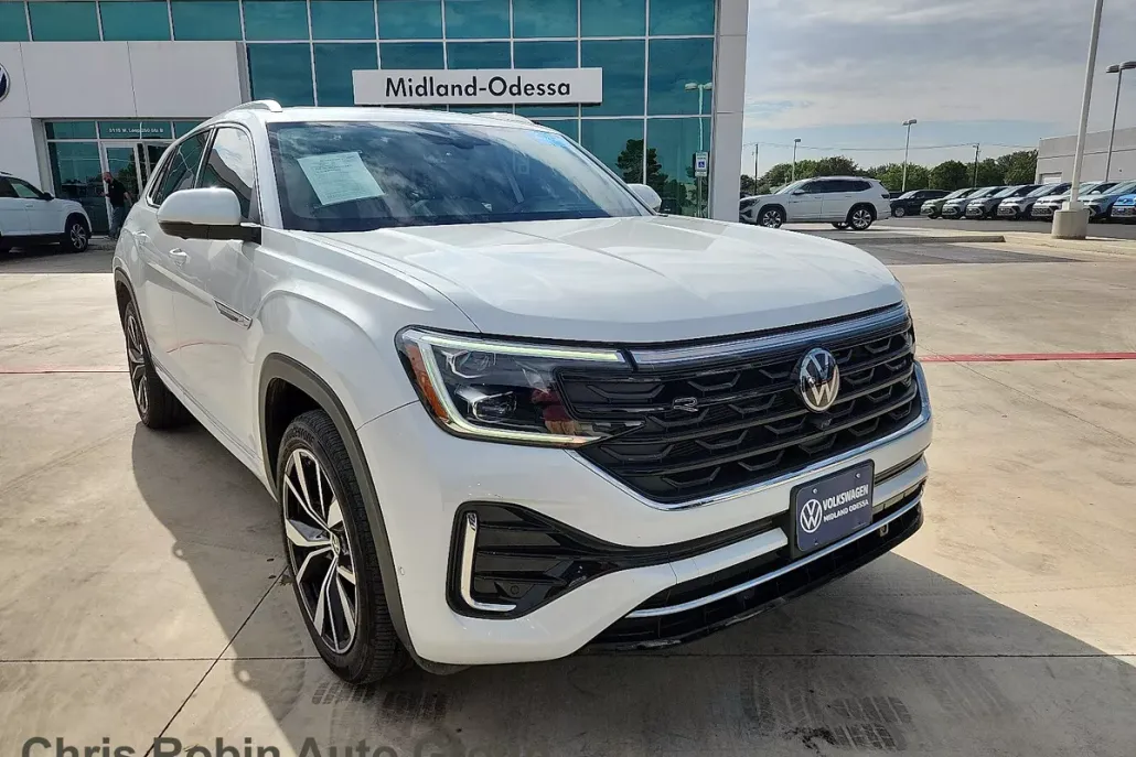 2024 Volkswagen Atlas Cross Sport SEL Premium R-Line photo 1