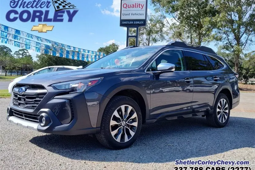 2023 Subaru Outback Touring XT photo 1