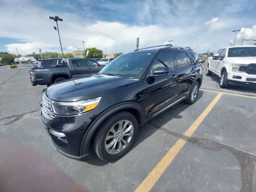2020 Ford Explorer Limited photo 1