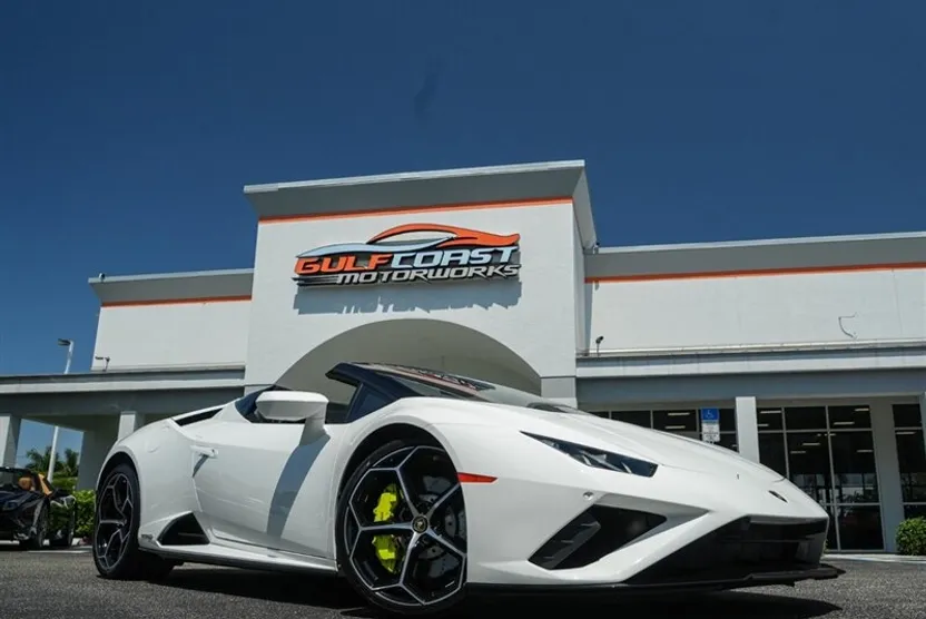 2020 Lamborghini Huracan Evo Spyder photo 1