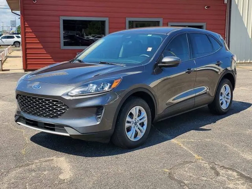 2020 Ford Escape S photo 1