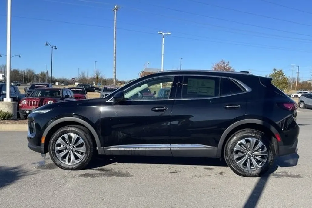 2025 Buick Envision Preferred photo 1