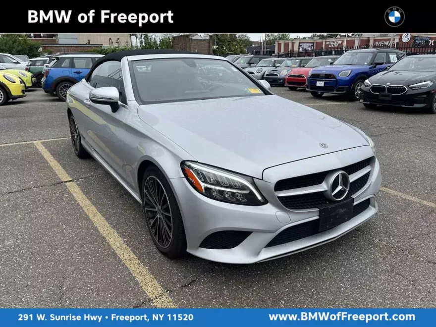 2019 Mercedes Benz C 300 photo 1