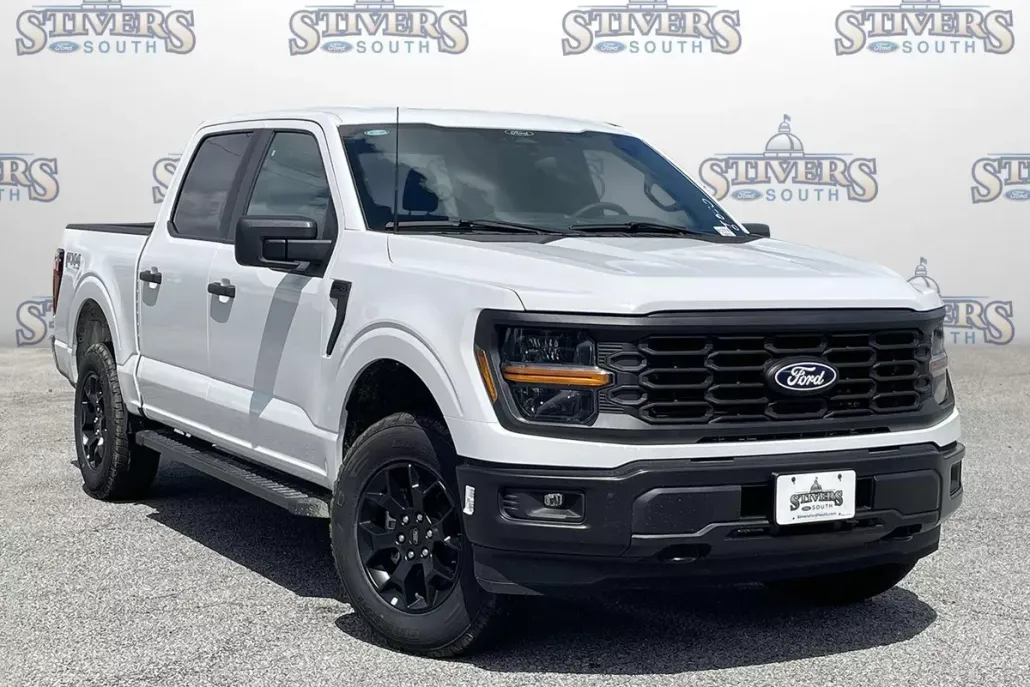 2025 Ford F-150 STX photo 1