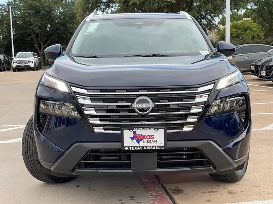 2026 Nissan Rogue SV photo 1