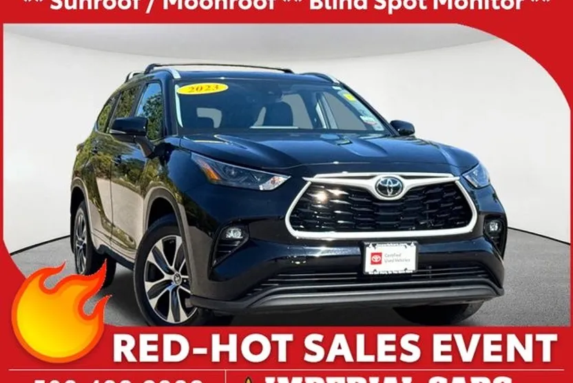 2023 Toyota Highlander XLE photo 1