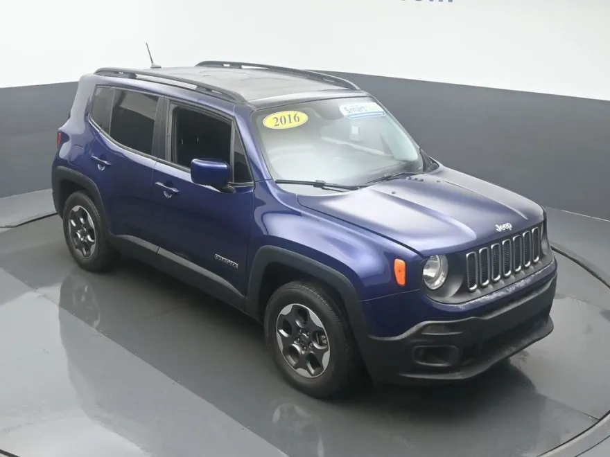 2016 Jeep Renegade Latitude photo 1